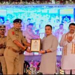 લાખોનો ગાંજો પકડનાર ઓલપાડ પોલીસ સ્ટેશનનાં હેડ કોન્સ્ટેબલ અશોક પટેલનું નાયબ મુખ્યમંત્રી હર્ષ સંઘવીનાં હસ્તે સન્માન