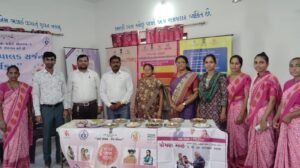 Tapi balak palak sarjan programme at aanganwadi kendra