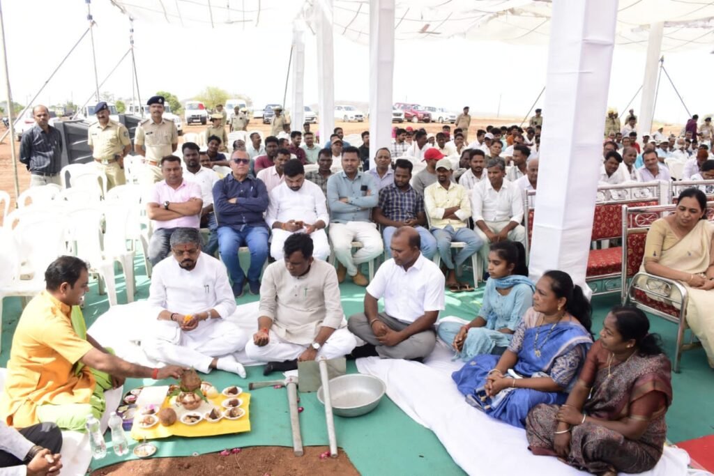 Vadpada nesu khatmuhurt by ministers