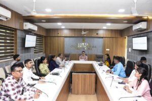 Experational block programme mitting held at tapi.