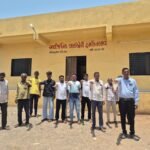 નિઝરના રૂમકીતળાવ ગામે લોકભાગીદારી સાથે યોજાઈ સ્વચ્છતા રેલી; ગ્રામજનોએ લીધા સમૂહ શપથ 