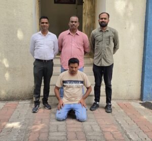 બારડોલી પોલીસ સ્ટેશનમાં છેતરપીંડીના ગુનામાં નાસતા ફરતા વોન્ટેડ આરોપીને પકડી પાડતી લોકલ ક્રાઇમ બ્રાંચ તાપી