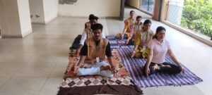 "Yoga for Healthy Ageing” ના સંદેશ સાથે 181 મહિલા હેલ્પલાઇન અને 1098 ચાઈલ્ડ હેલ્પલાઇન ટીમ તાપી દ્વારા આંતરરાષ્ટ્રીય યોગ દિવસની ઉજવણી