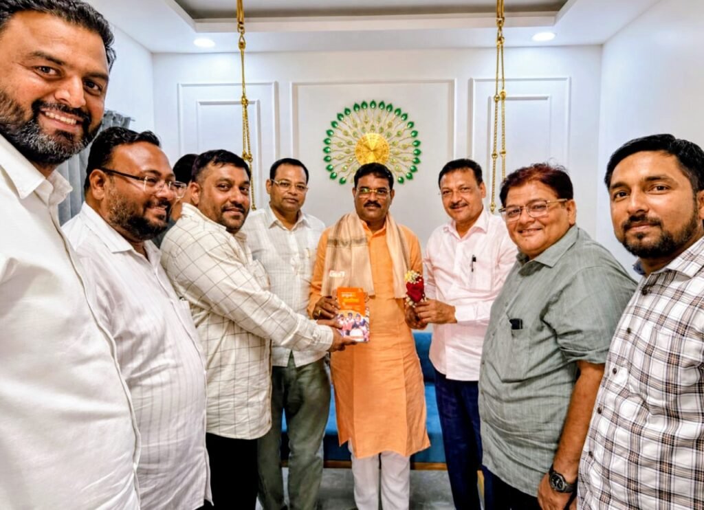 ભારતીય જનતા પક્ષ સંગઠન તરફથી પ્રબુદ્ધ અને વિશિષ્ટ સિદ્ધિ ધરાવતા નાગરિકોનું સન્માન