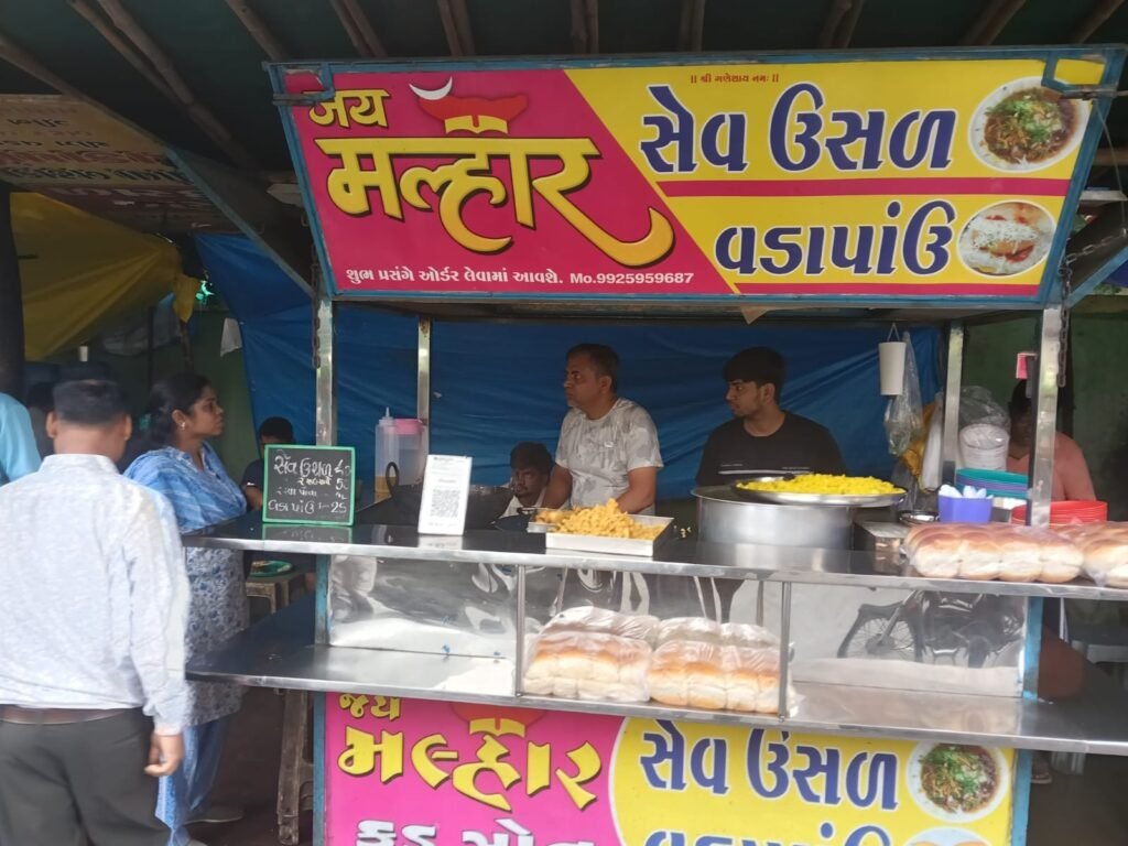 તાપી જિલ્લામાં ફૂડ સેફ્ટી વિભાગ દ્વારા 15 નાસ્તા સેન્ટરોમાં ચકાસણી હાથ ધરાઈ
