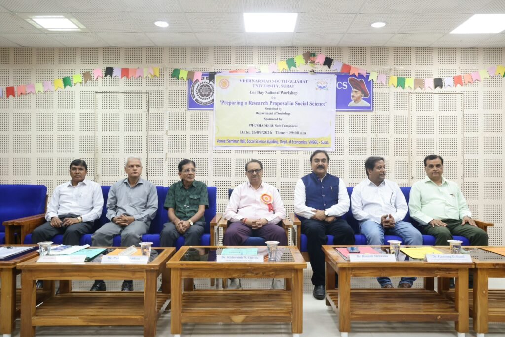 વીર નર્મદ દક્ષિણ ગુજરાત યુનિવર્સિટી ‘સમાજ વિજ્ઞાનમાં સંશોધન પ્રસ્તાવની તૈયારી’ વિષય પર એક દિવસીય રાષ્ટ્રીય વર્કશોપ યોજાયો