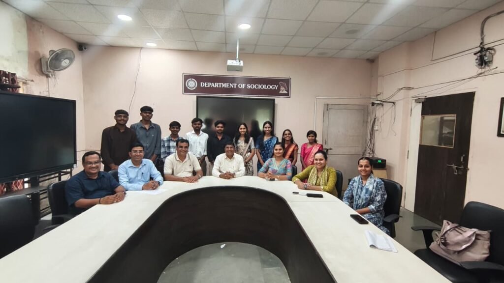 વીર નર્મદ દક્ષિણ ગુજરાત યુનિવર્સિટીના સમાજશાસ્ત્ર વિભાગમાં શિક્ષક દિનની ઉજવણી