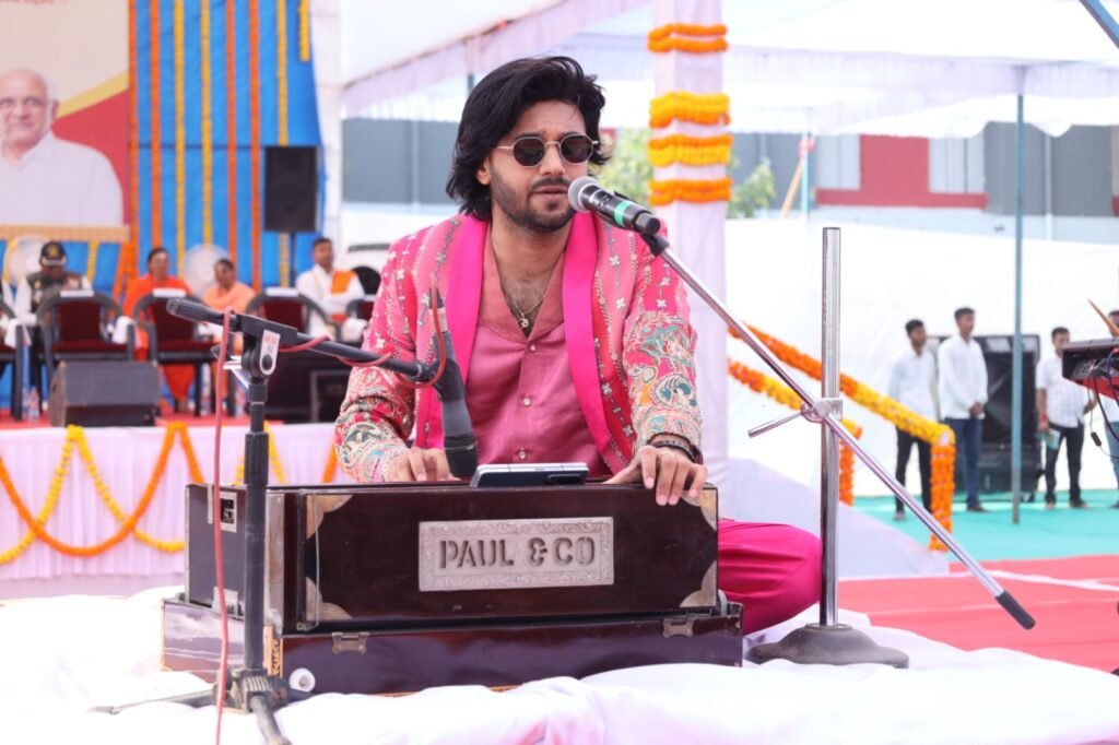 ‘એક જ ચાલે આદિવાસી ચાલે’ પ્રસ્તુતિએ ધૂમ મચાવી