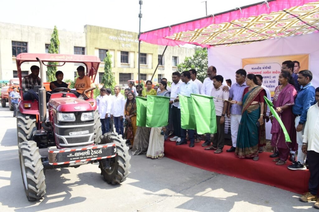 ધારાસભ્ય ગ્રાન્ટમાંથી ૨૮ ગ્રામ પંચાયતોને ધાર્મિક, સામાજિક અને સ્થાનિક વિકાસ કાર્યો માટે પાણીના ટેન્કરો ફાળવાયા