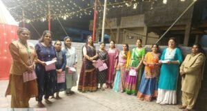 નવરાત્રિ દરમિયાન મહિલાઓની સુરક્ષા માટે બારડોલીની 181 અભયમ ટીમ દ્વારા જાગૃતિ કાર્યક્રમ યોજાયો