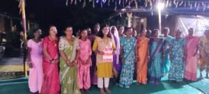 વ્યારા ખાતે નવરાત્રી મહોત્સવ દરમિયાન 'ચાઇલ્ડ હેલ્પલાઇન ૧૦૯૮' દ્વારા બાળ સુરક્ષા અંગે વિશેષ જાગૃતિ અભિયાન 