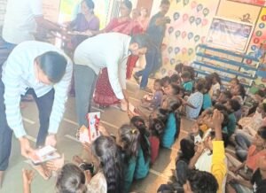 N V GEMS પરિવાર પ્રેરિત માનવધર્મ ફાઉન્ડેશનની ચાર ટીમો માનવસેવાના એક મિશન સાથે કાર્યરત